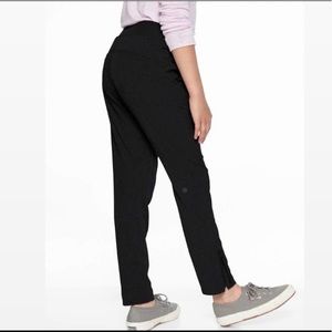 Athleta Girl Aloha Crop